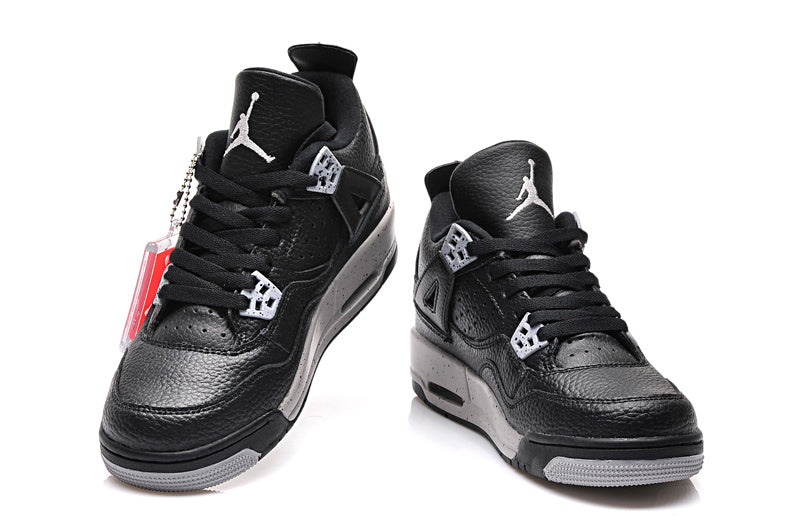 Air Jordan 4 Oreo Basketball Shoes in Black and Grey 314254-003 - product image from the listing.