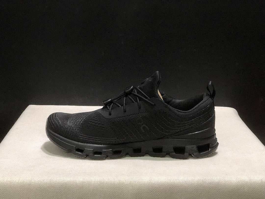 On Cloud X Z5 Running Sneakers in Black - product image from the listing.