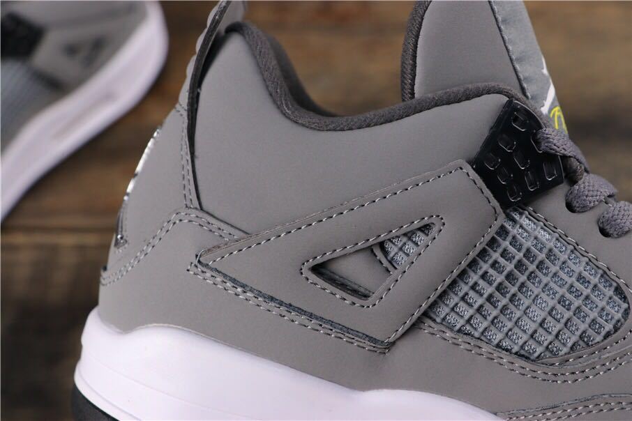 Air Jordan 4 Cool Grey Sneakers 308497-007 - product image from the listing.