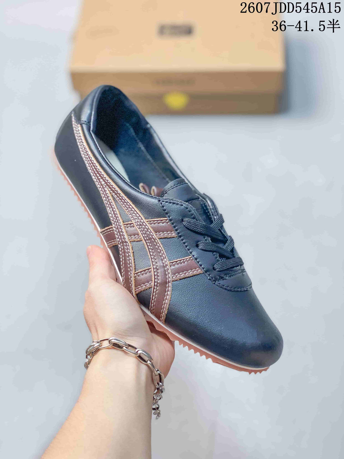 Onitsuka Tiger Tai-Chi Sakura Trainers 2607JDD545A15 - product image from the listing.