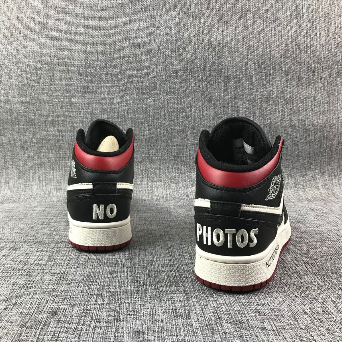Air Jordan 1 High OG Sneakers in Black White Red - product image from the listing.