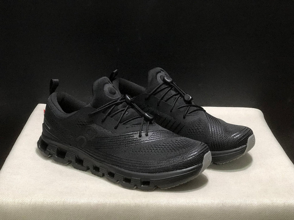 On Cloud X Z5 Running Sneakers in Black - product image from the listing.