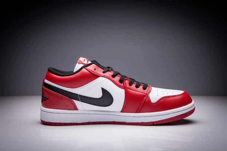 Air Jordan 1 Low Chicago Sneakers in Red White Black - product image from the listing.