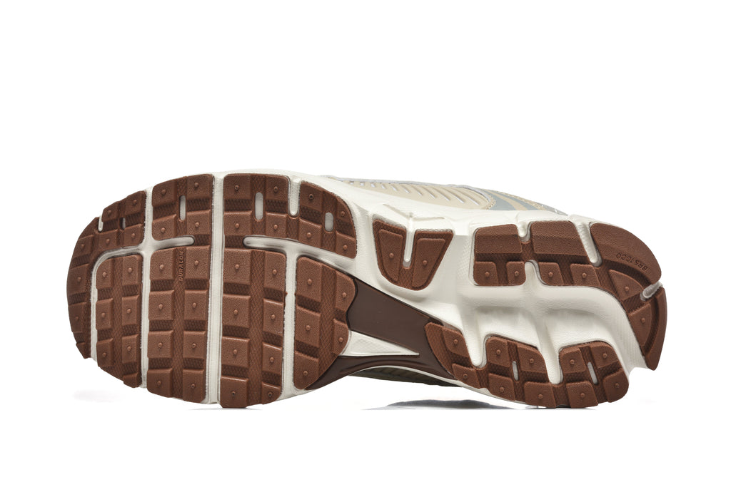 Neutral Beige Nike Zoom Vomero 5 Sneakers - product image from the listing.