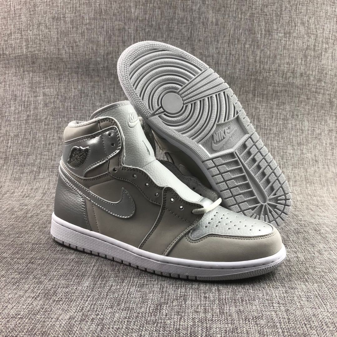 Air Jordan 1 High OG Japan Grey Silver Sneakers DC1788-029 - product image from the listing.