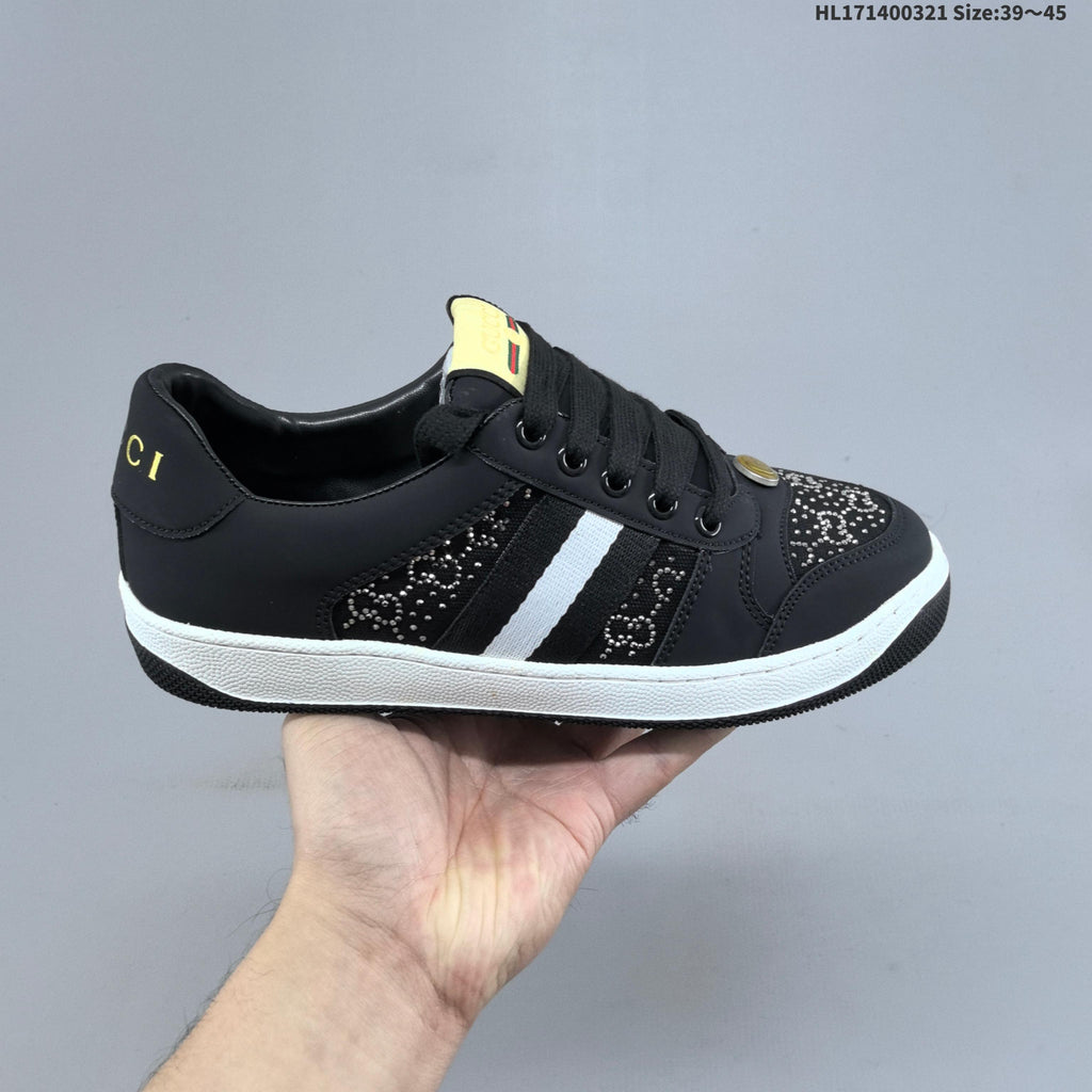Gucci Screener Distressed Low-Cut Sneakers - product image from the listing.