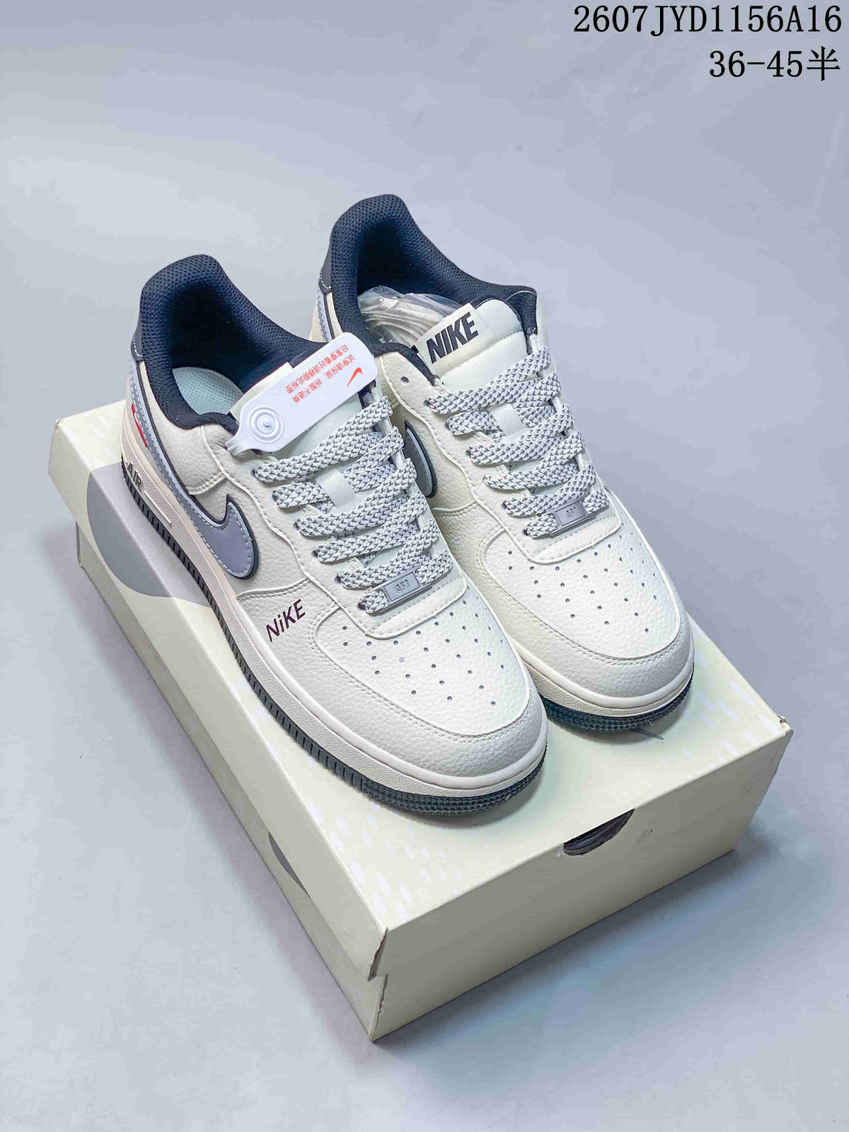 Nike Air Force 1 '07 Low Trainers - product image from the listing.