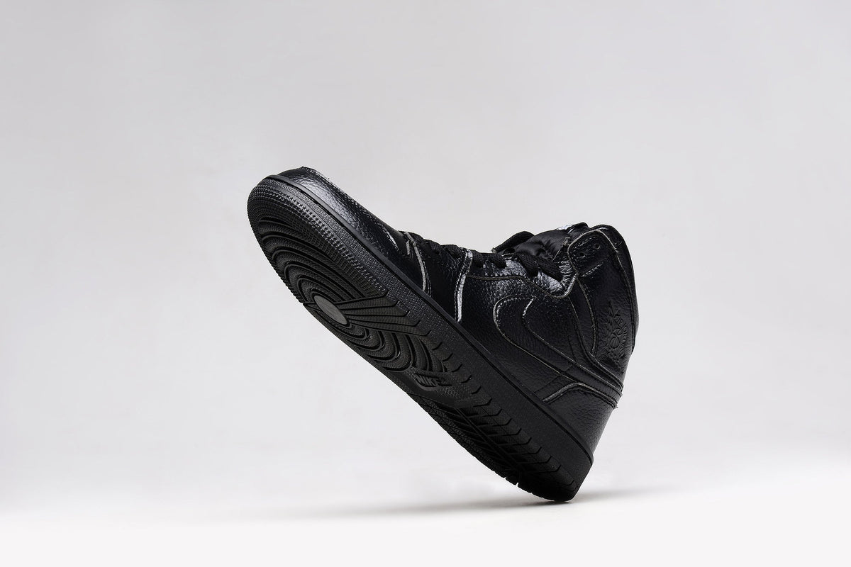 Men's Air Jordan 1 High Black Sneakers - product image from the listing.