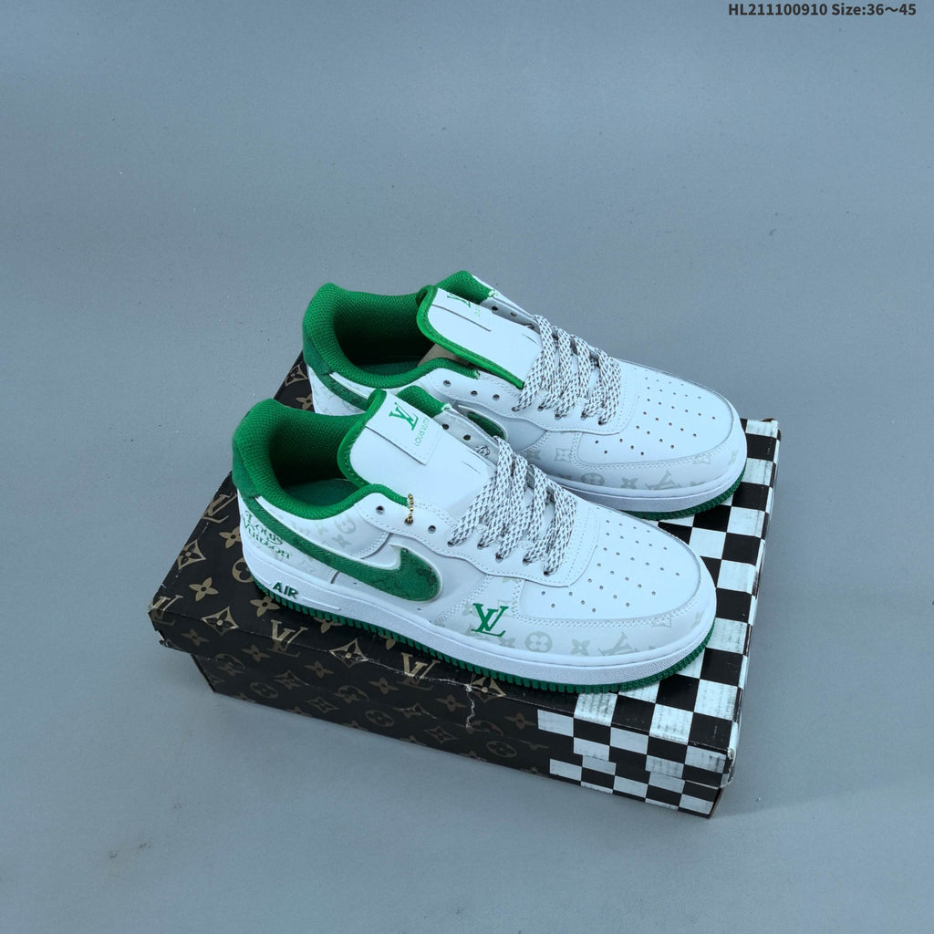 White Nike Air Force 1 '07 Low-Top Sneakers - product image from the listing.