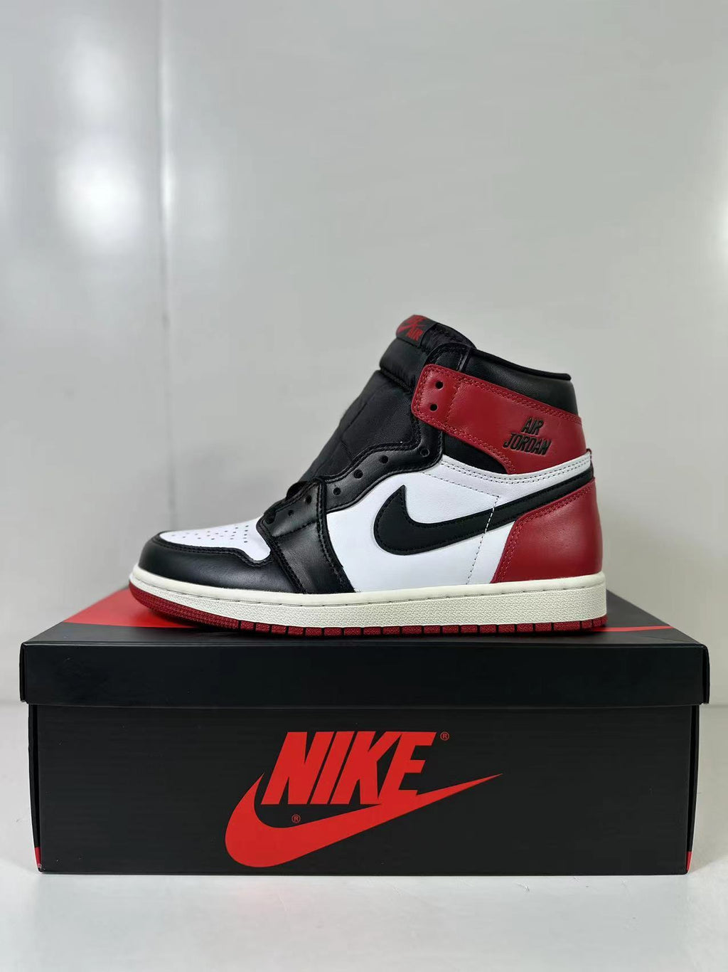 Air Jordan 1 High OG Black Toe Reimagined DZ5485-106 - product image from the listing.