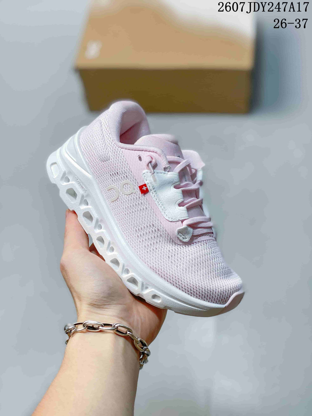 Women's On Cloudstratus 3 Running Shoes Pink - product image from the listing.