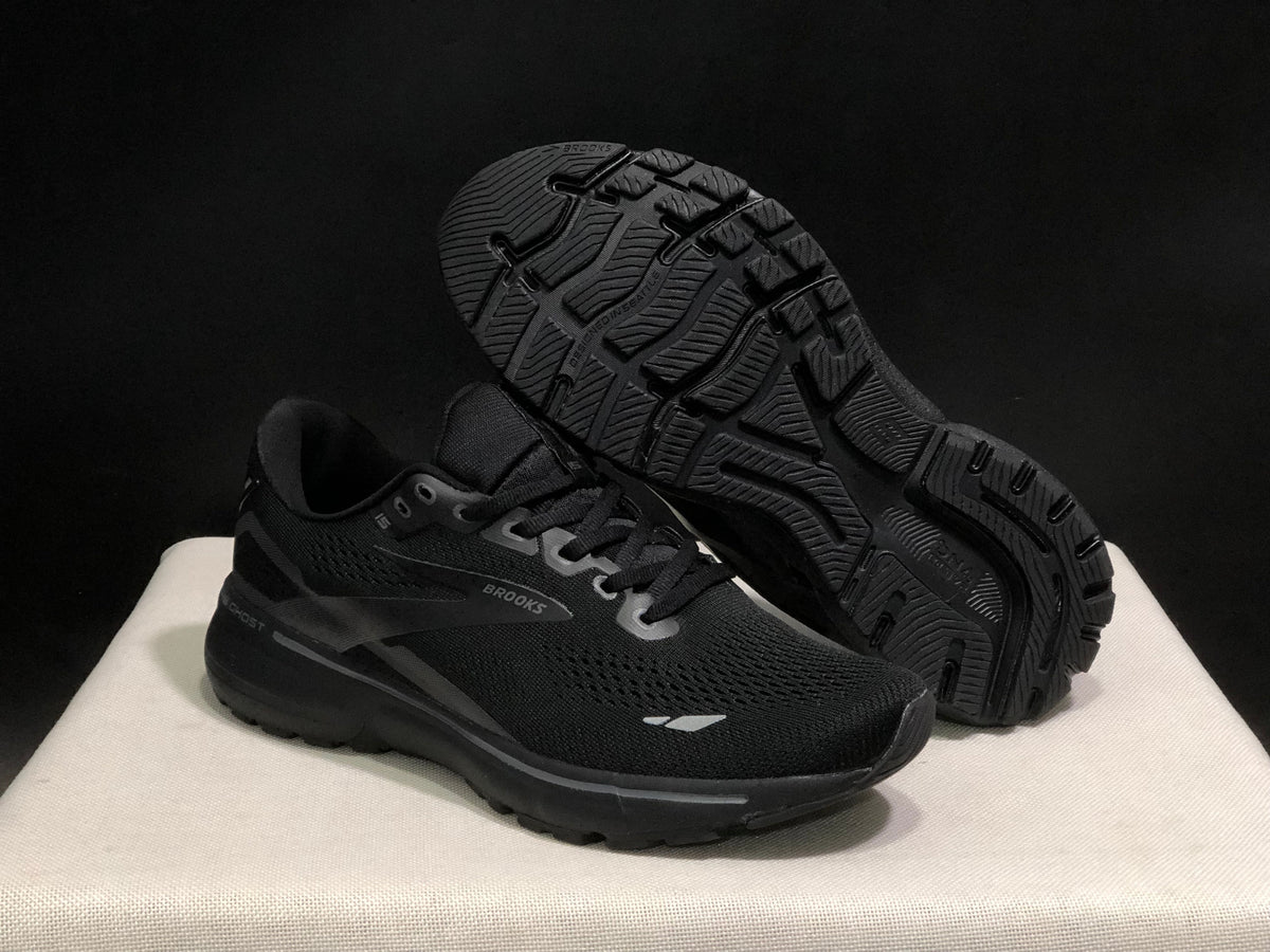 Brooks Ghost 15 Shoes for Running - product image from the listing.