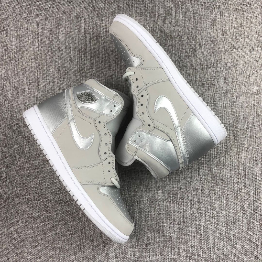 Air Jordan 1 High OG Japan Grey Silver Sneakers DC1788-029 - product image from the listing.