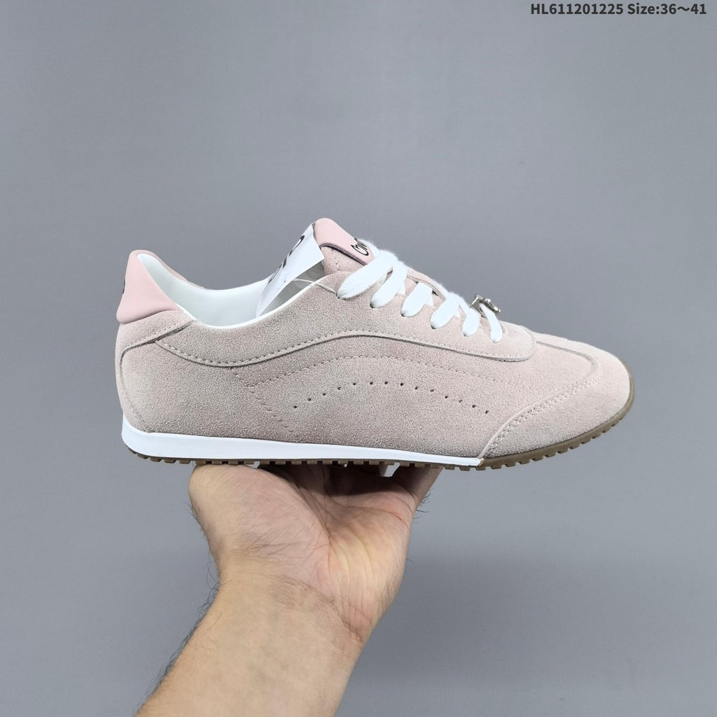 Alo Yoga Sunset Sneaker Low-Top in Blush in Pink - product image from the listing.