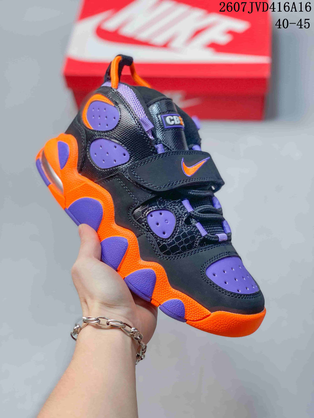 Nike High-Cut Sneakers Multi-Color Style 2607JVD416A16 - product image from the listing.