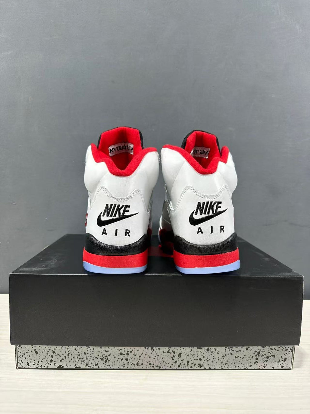 Air Jordan 5 Fire Red White Black HQ7978-101 - product image from the listing.