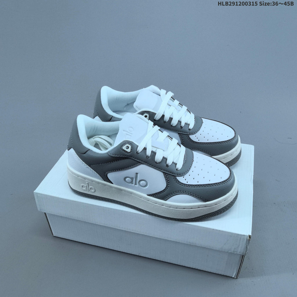 Alo Recovery Mode Low-Cut Sneakers - product image from the listing.