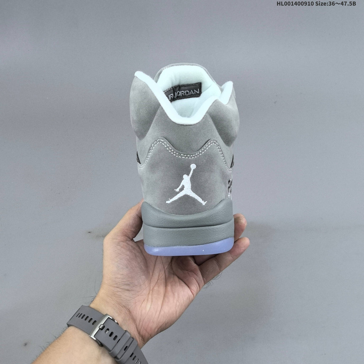 Air Jordan 5 Retro Wolf Grey High-Top Sneakers - product image from the listing.