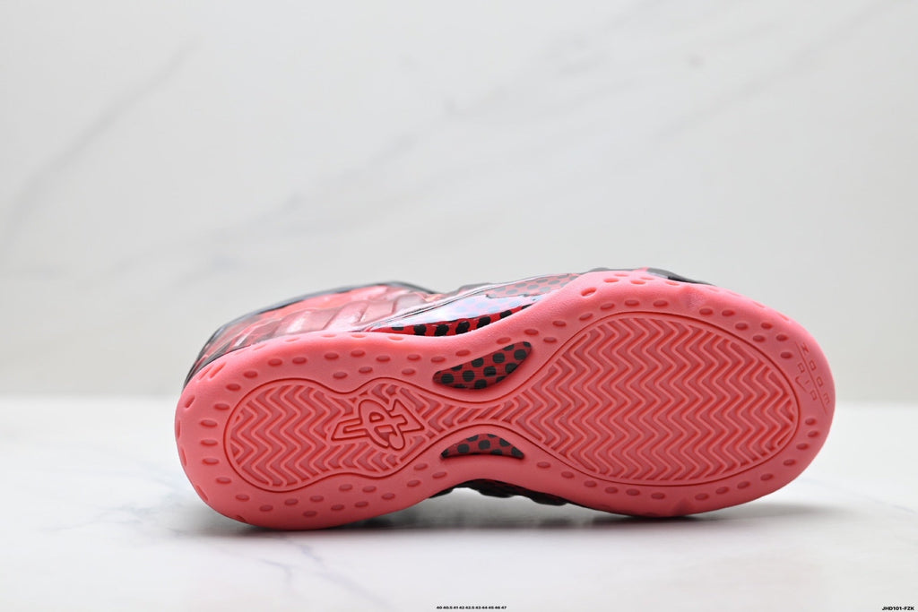 Nike Air Foamposite One Penny Hardaway Sneakers in Black Red - product image from the listing.