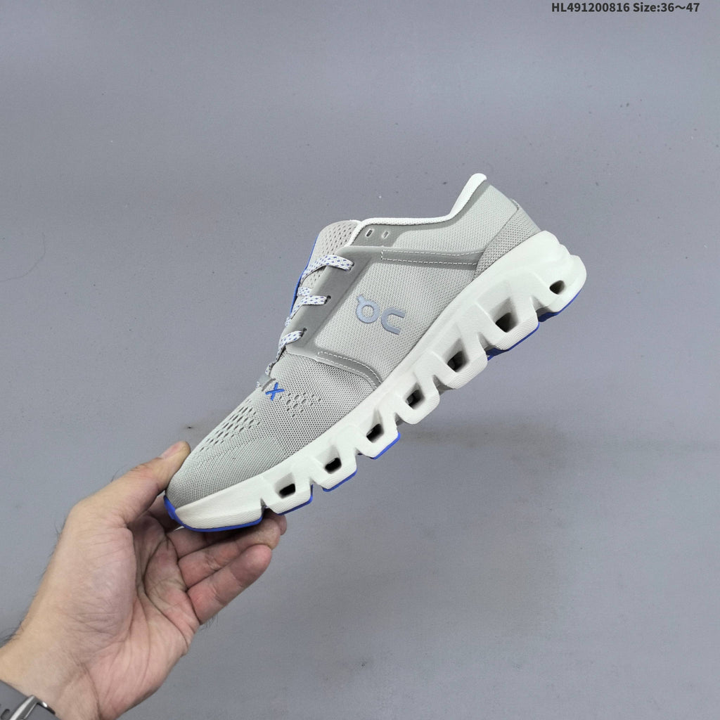 White and Mint On Cloud X 5 Low-Top Sneakers - product image from the listing.