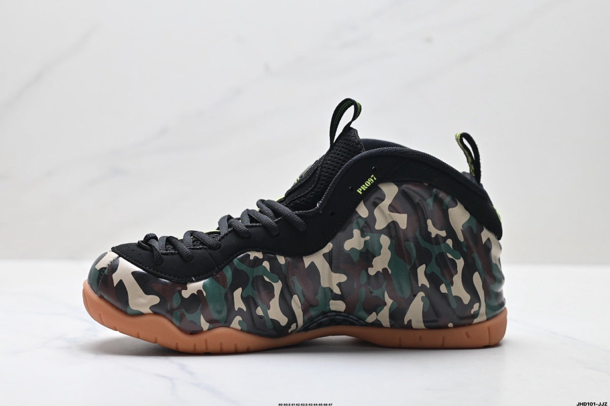 Nike Air Foamposite One Penny Hardaway Camo Trainers - product image from the listing.