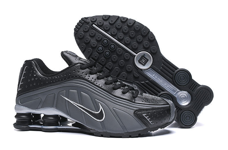 Nike Shox R4 Trainers in Multiple Colorways - product image from the listing.