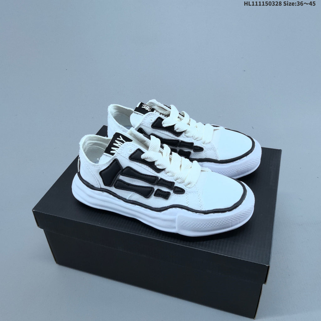 Maison MIHARA YASUHIRO Original Sole Canvas Low Trainers - product image from the listing.