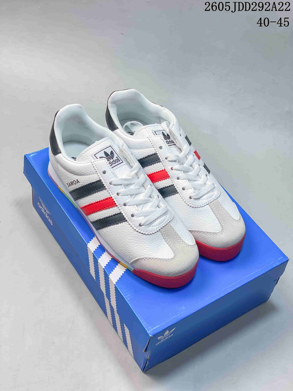 adidas Originals Samoa Trainers White Black Red 675033 - product image from the listing.