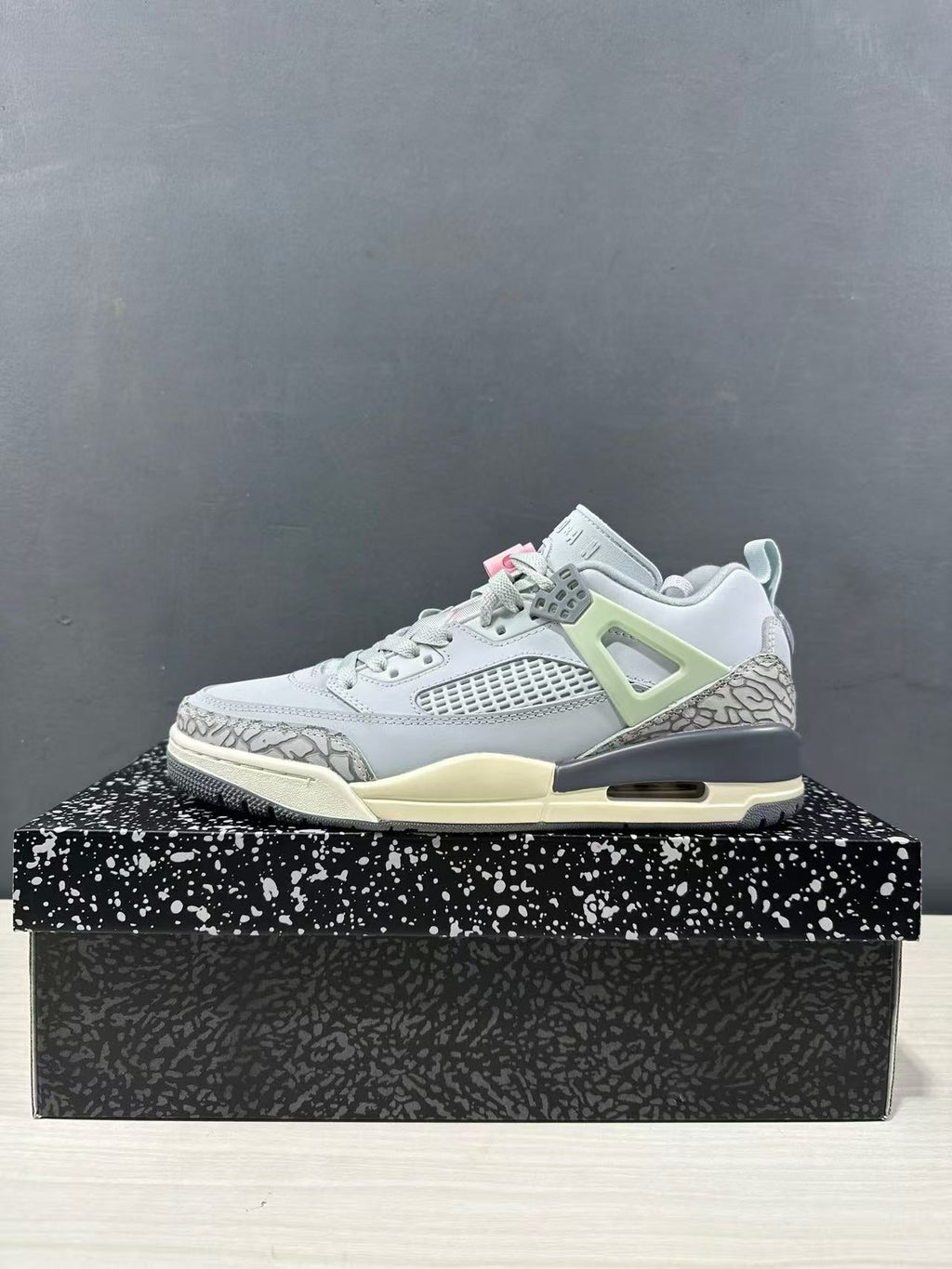 Jordan Spizike Low AJ 3.5 in Gray White FQ1759-401 - product image from the listing.