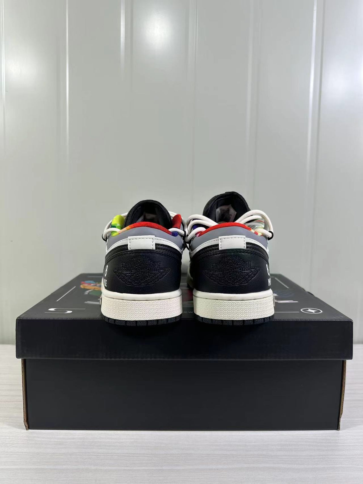 Air Jordan 1 Low Black White DQ8422-001 - product image from the listing.