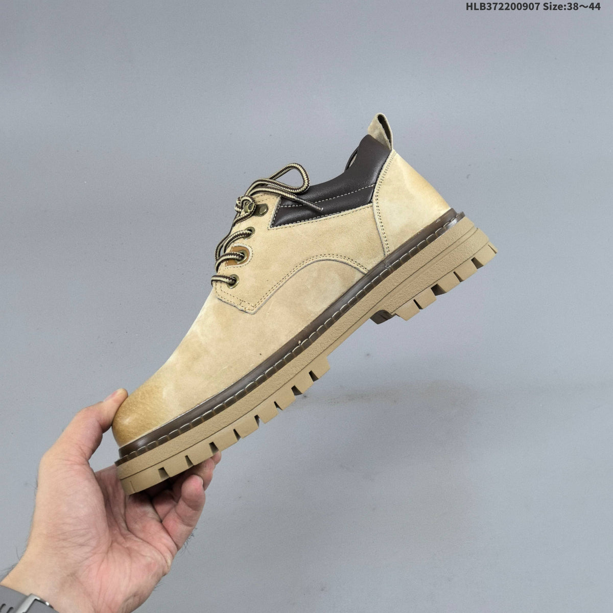 Timberland Low-Cut Lace-Up Shoes in Wheat - product image from the listing.