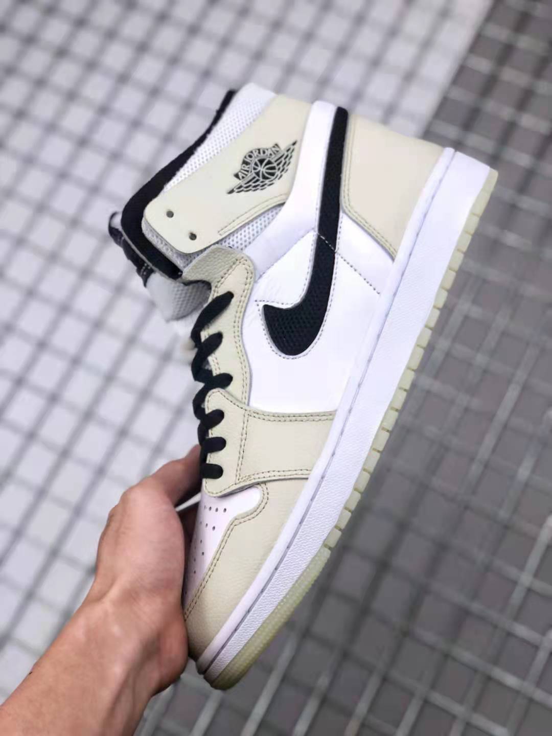 Air Jordan 1 Zoom Comfort Gray White Black CT0979-002 - product image from the listing.