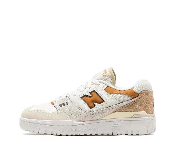 White and Tan New Balance 550 BBM550ST Sneakers - product image from the listing.