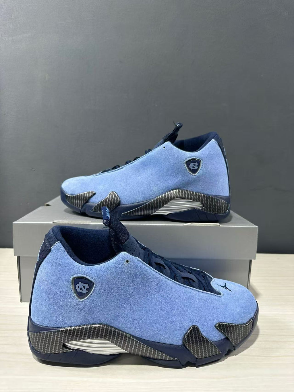 Air Jordan 14 Retro Howard PE Blue Sneakers IF5015-407 - product image from the listing.