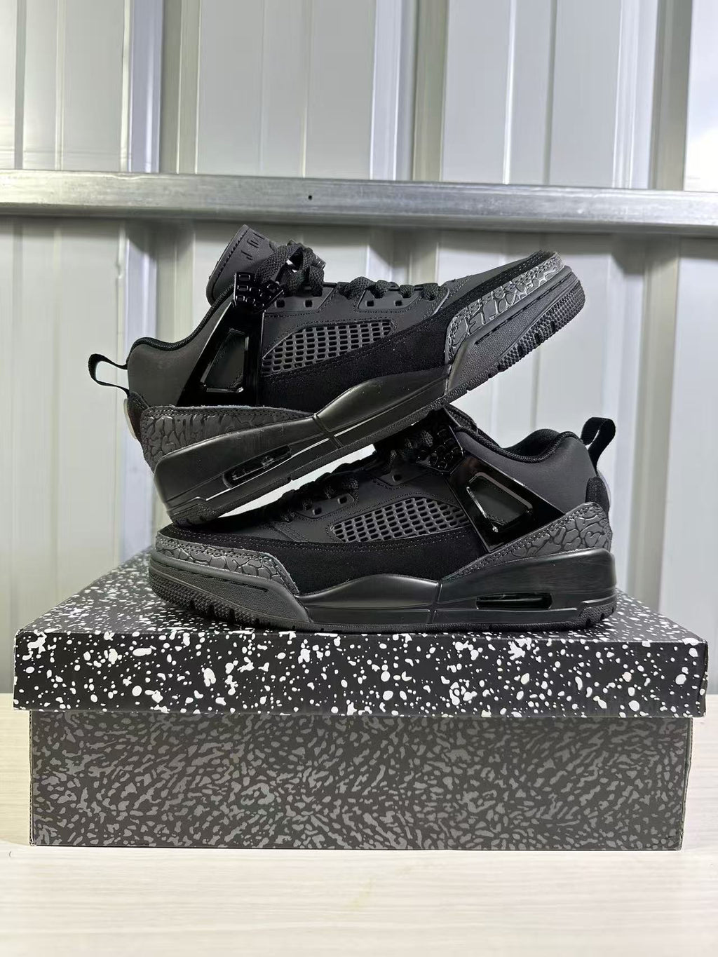 Jordan Spizike Low Sneakers in Black FQ17 - product image from the listing.
