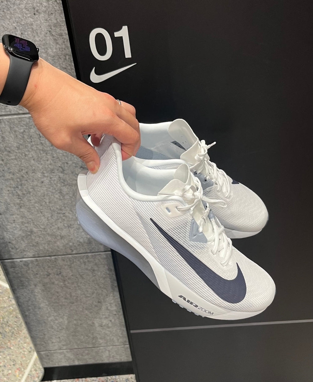 Nike Air Zoom Rival Fly 4 Running Shoes FV6040-102 in Gray White - product image from the listing.