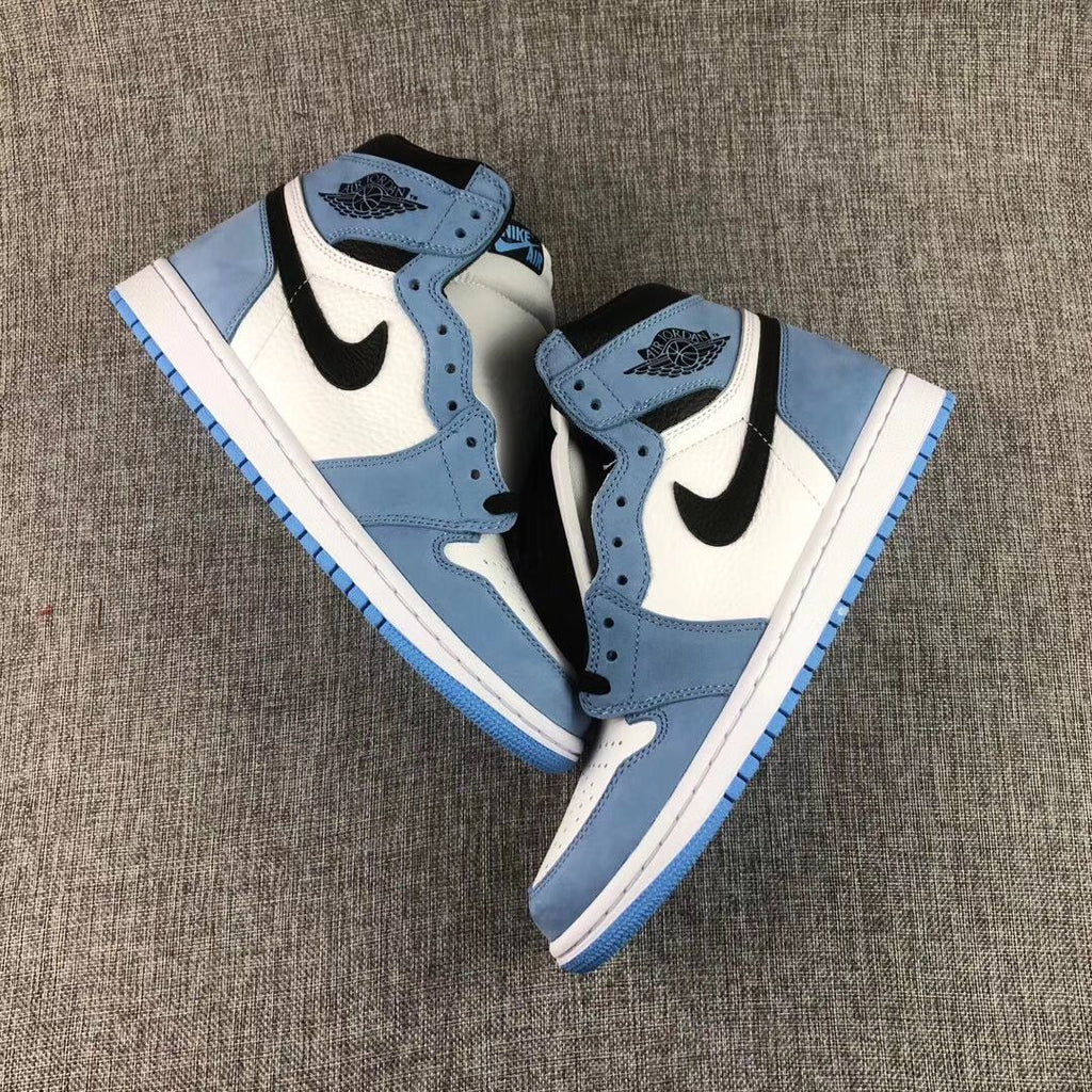 Air Jordan 1 High OG University Blue Sneakers - product image from the listing.