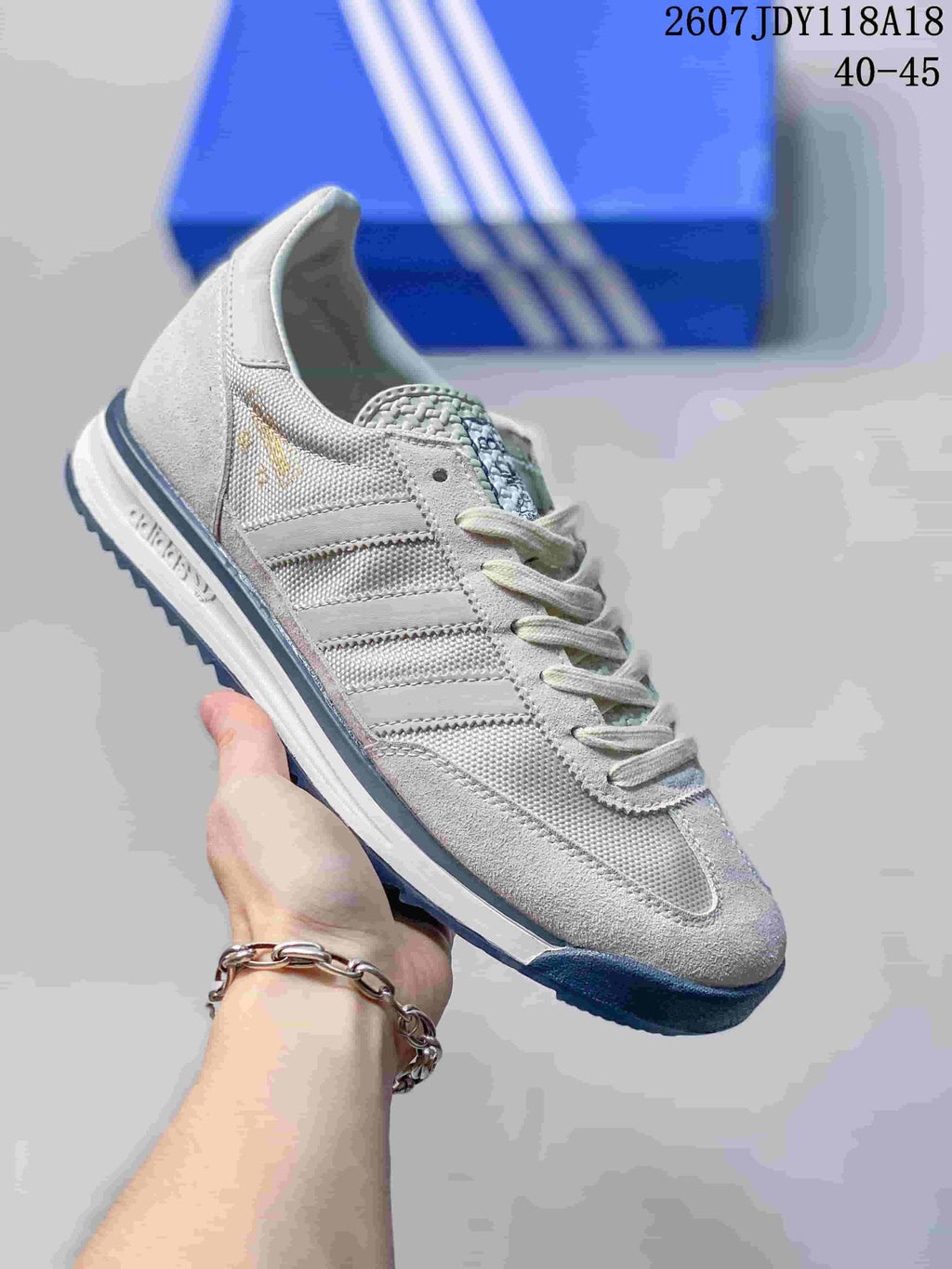adidas SL 72 Retro Trainers, Multiple Colors, 2607 JDY118A18 - product image from the listing.
