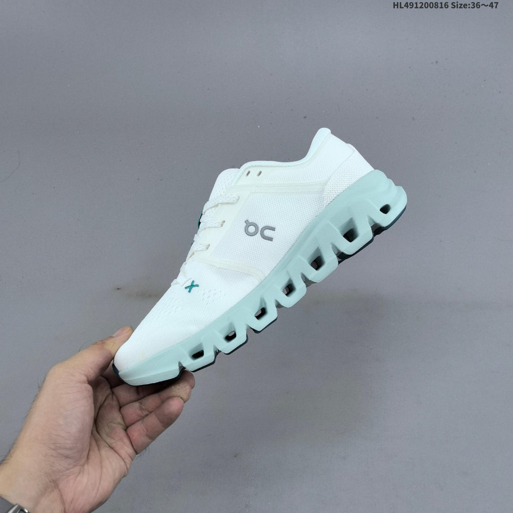 White and Mint On Cloud X 5 Low-Top Sneakers - product image from the listing.