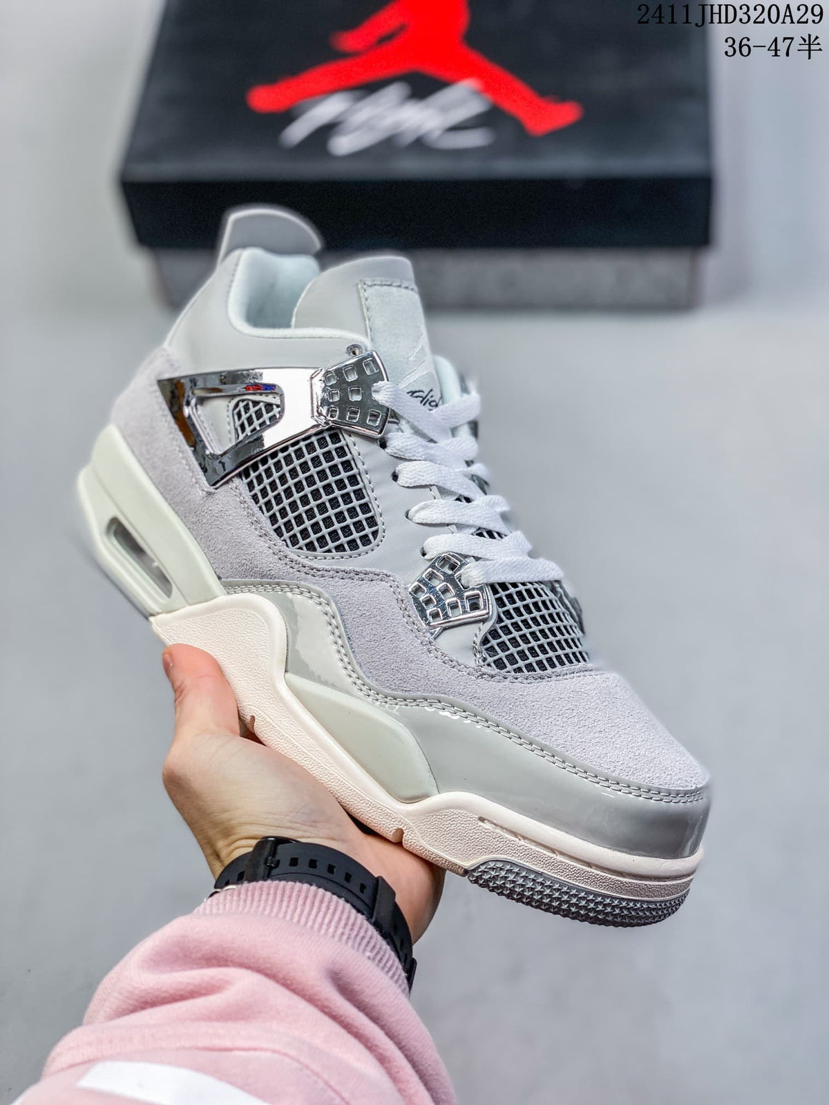 Air Jordan 4 Retro High-Top Sneakers 2411JHD320A29 - product image from the listing.