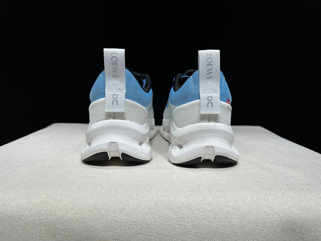 On Cloudtilt 2.0 Blue Running-Inspired Trainers - product image from the listing.