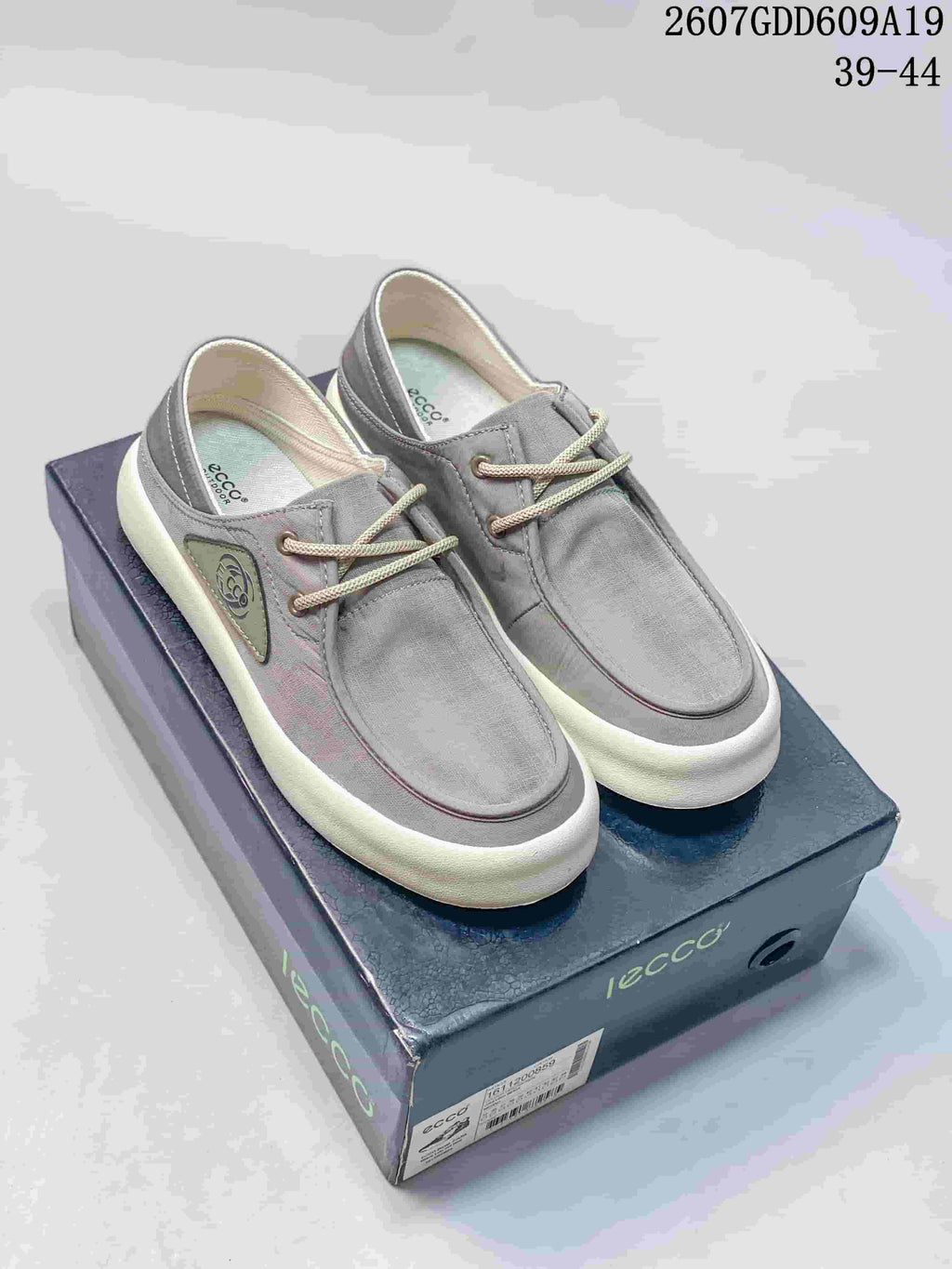 ECCO 2607GDD609A19 Casual Lace-Up Trainers - product image from the listing.