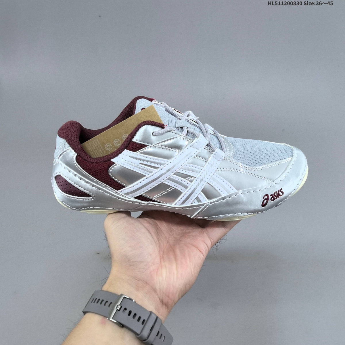 ASICS Hypersync Low-Profile Lace-Up Trainers - product image from the listing.