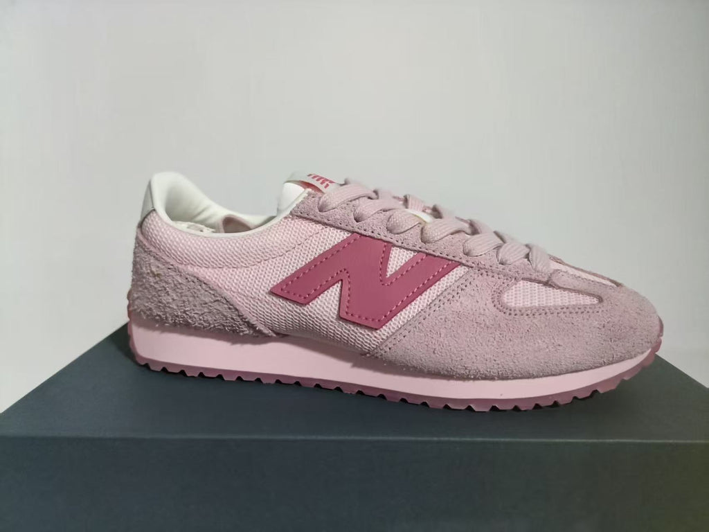 New Balance U471FP Sneakers in Pink - product image from the listing.
