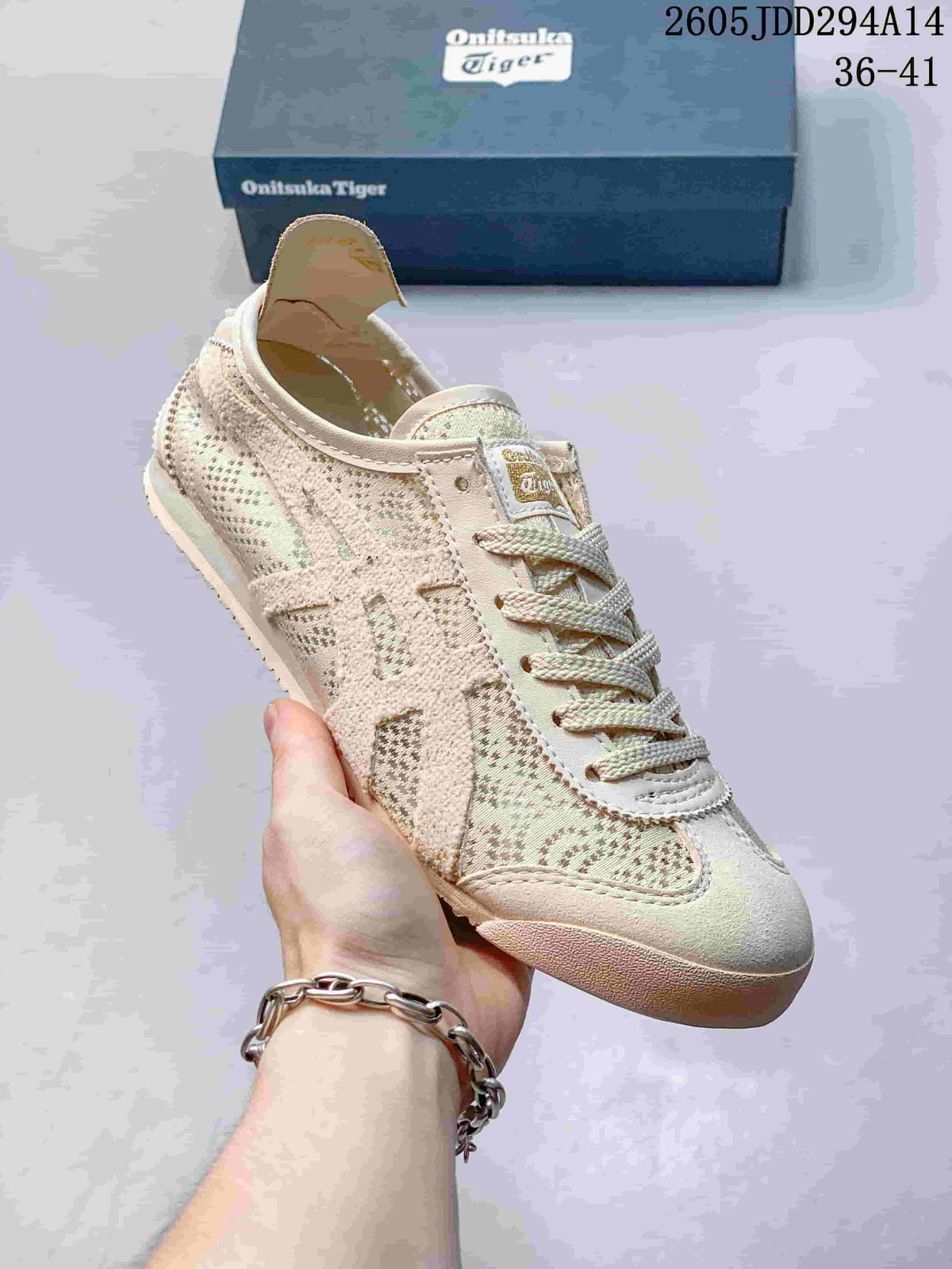 Onitsuka Tiger Mexico 66 Textile Low-Cut Sneakers - product image from the listing.