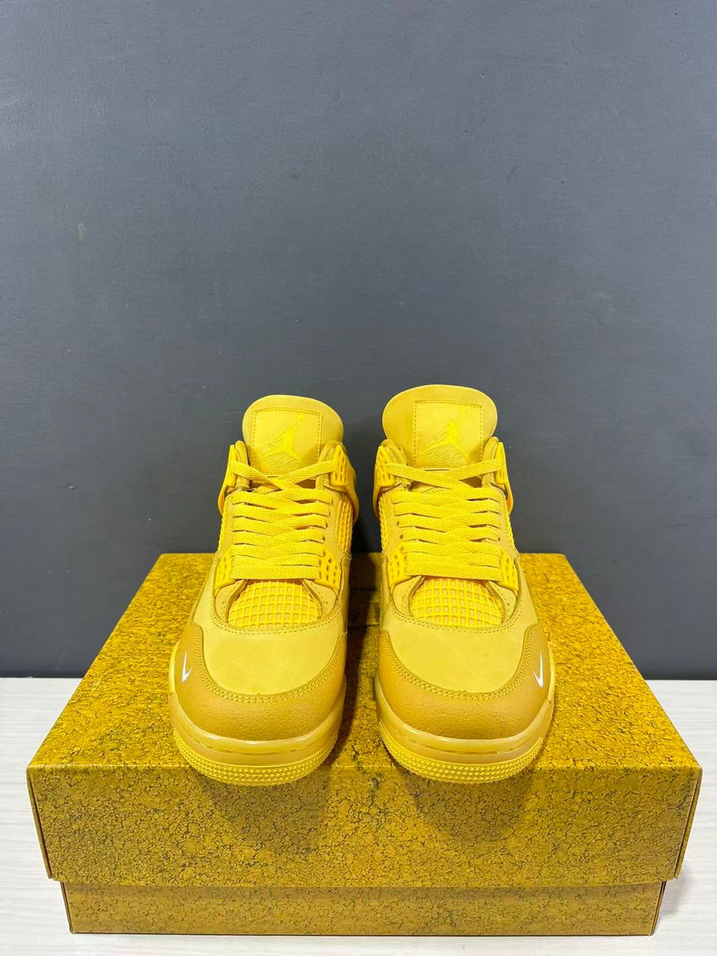 Air Jordan 4 Retro Marquette Yellow Brick HF4340-008 - product image from the listing.