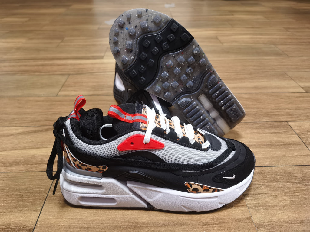 React Sneakers Black White Leopard - Nike Air Max 270 - product image from the listing.