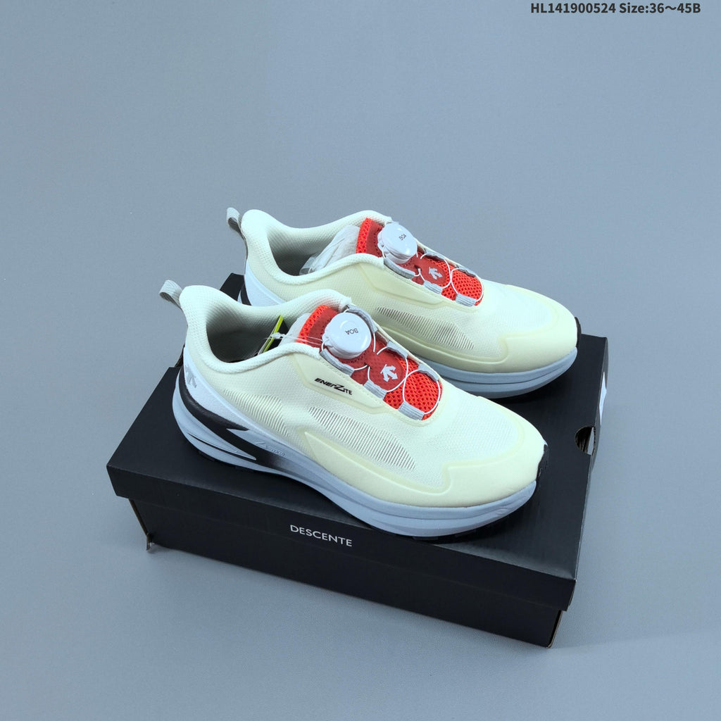 Descente Lavitate Trail Wire 3.0 Sneakers for Running - product image from the listing.