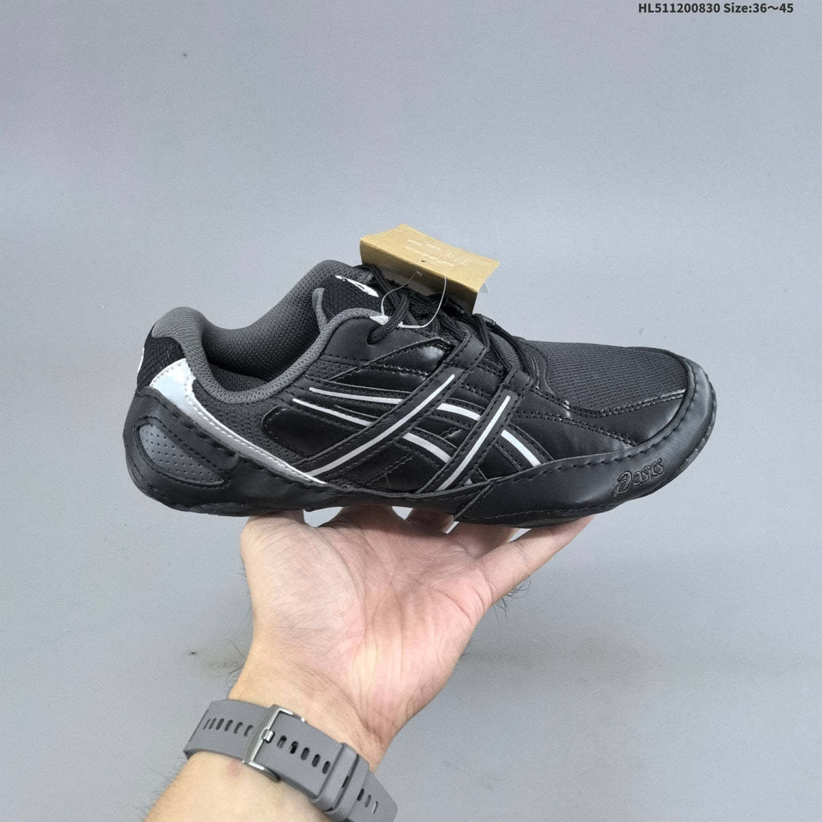 ASICS Hypersync Low-Profile Lace-Up Trainers - product image from the listing.