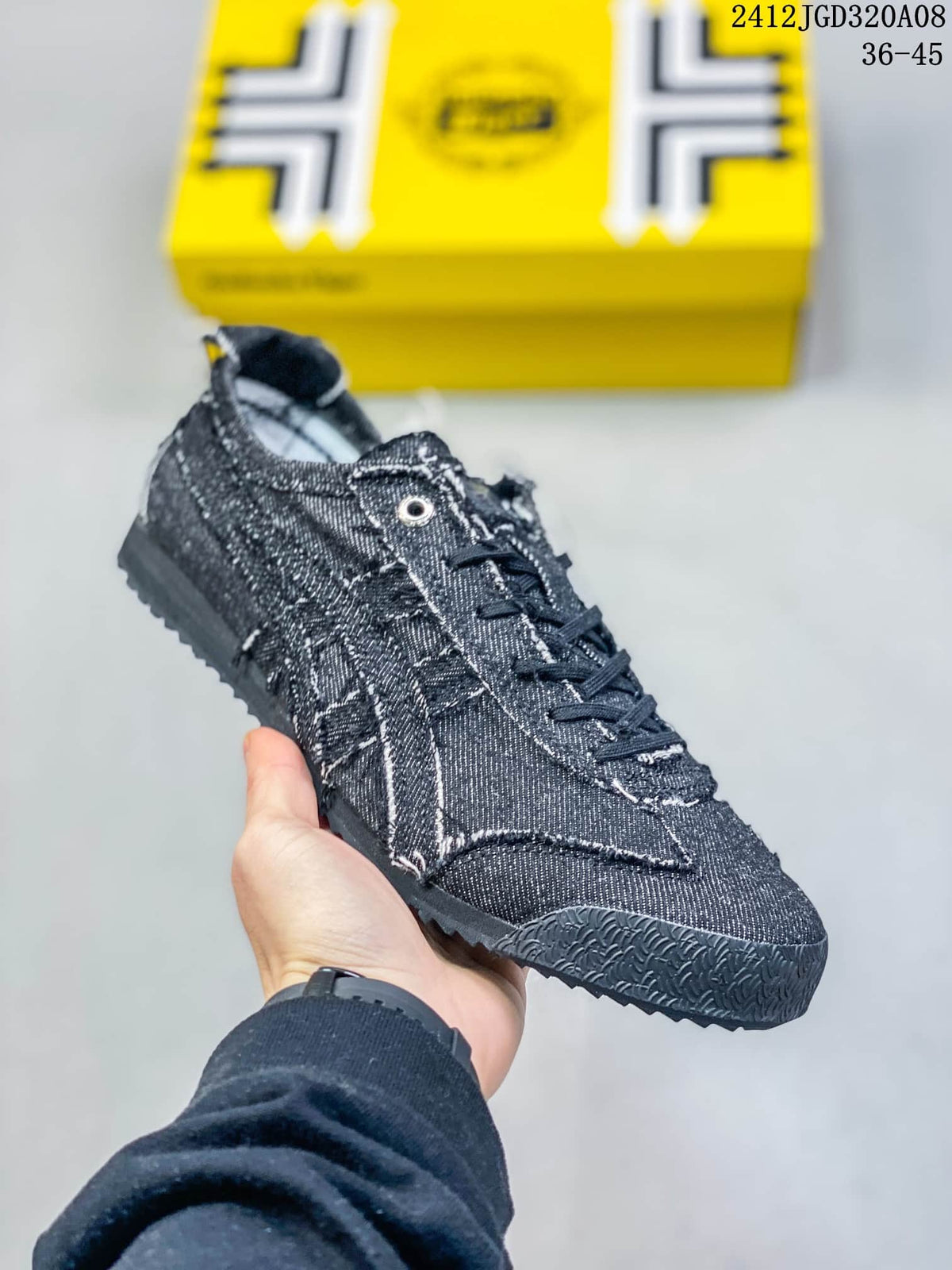 Onitsuka Tiger Mexico 66 SD Low-Top Sneakers in Blue Denim - product image from the listing.